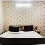 Hotel O Gharaunda